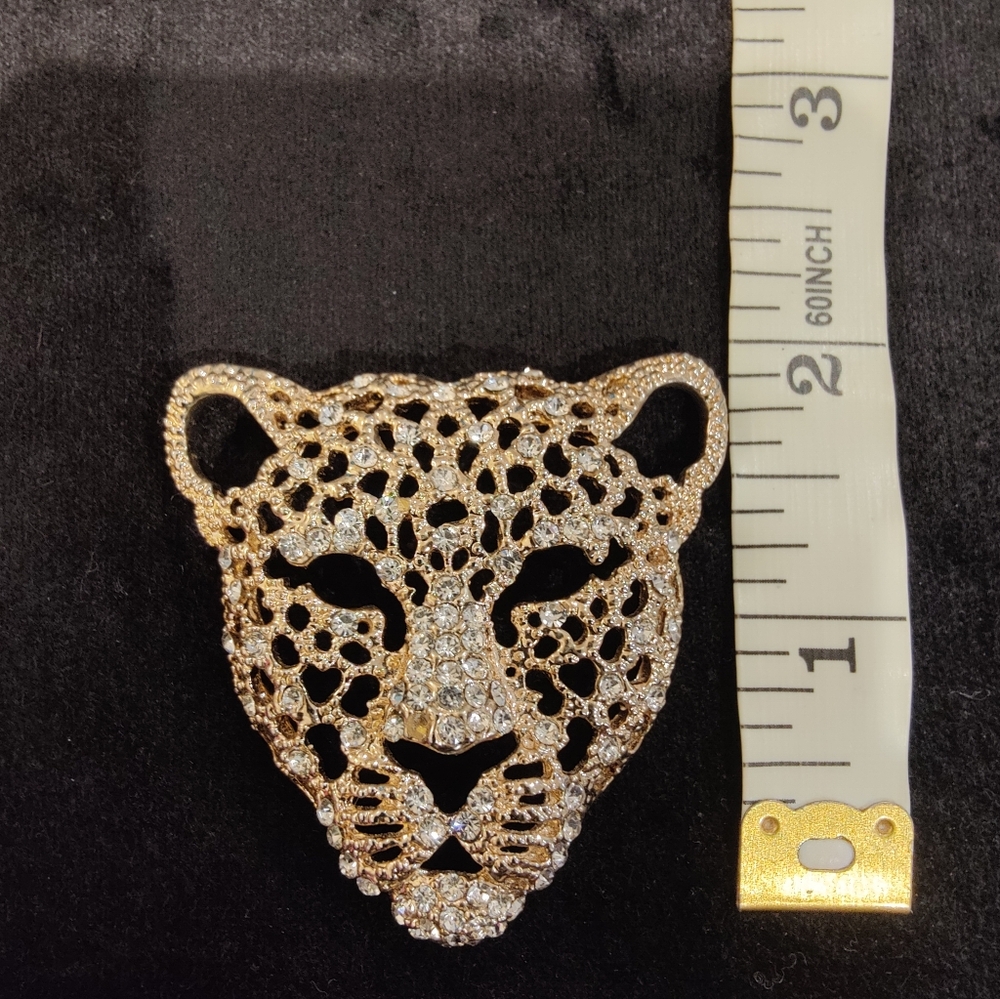 Leopard Rhinestone - Picture 3 of 4